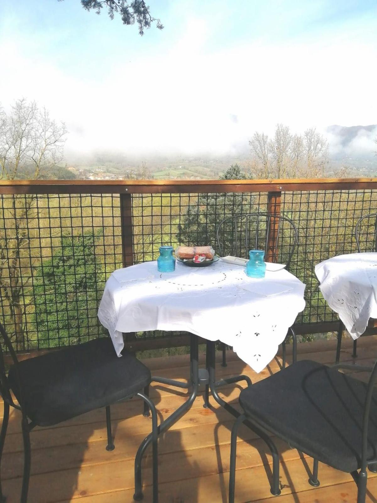 B&B Colle Di Terria Country House Contigliano Exterior photo